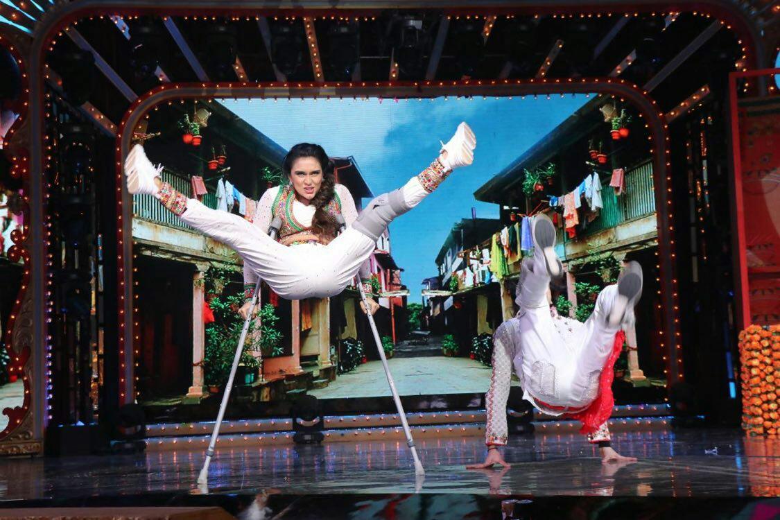 nityaami's tweet photo. Let's take a moment to appreciate this powerhouse, super courageous girl who is giving us major lessons on grit &amp; growth 🙏❤️ and making us all PROUD 😇 @nityaamishirke You are truly an inspiration.. Very excited for this rocking performance @shantanum07 #nachbaliye9 @StarPlus https://t.co/CthUmAJbZq