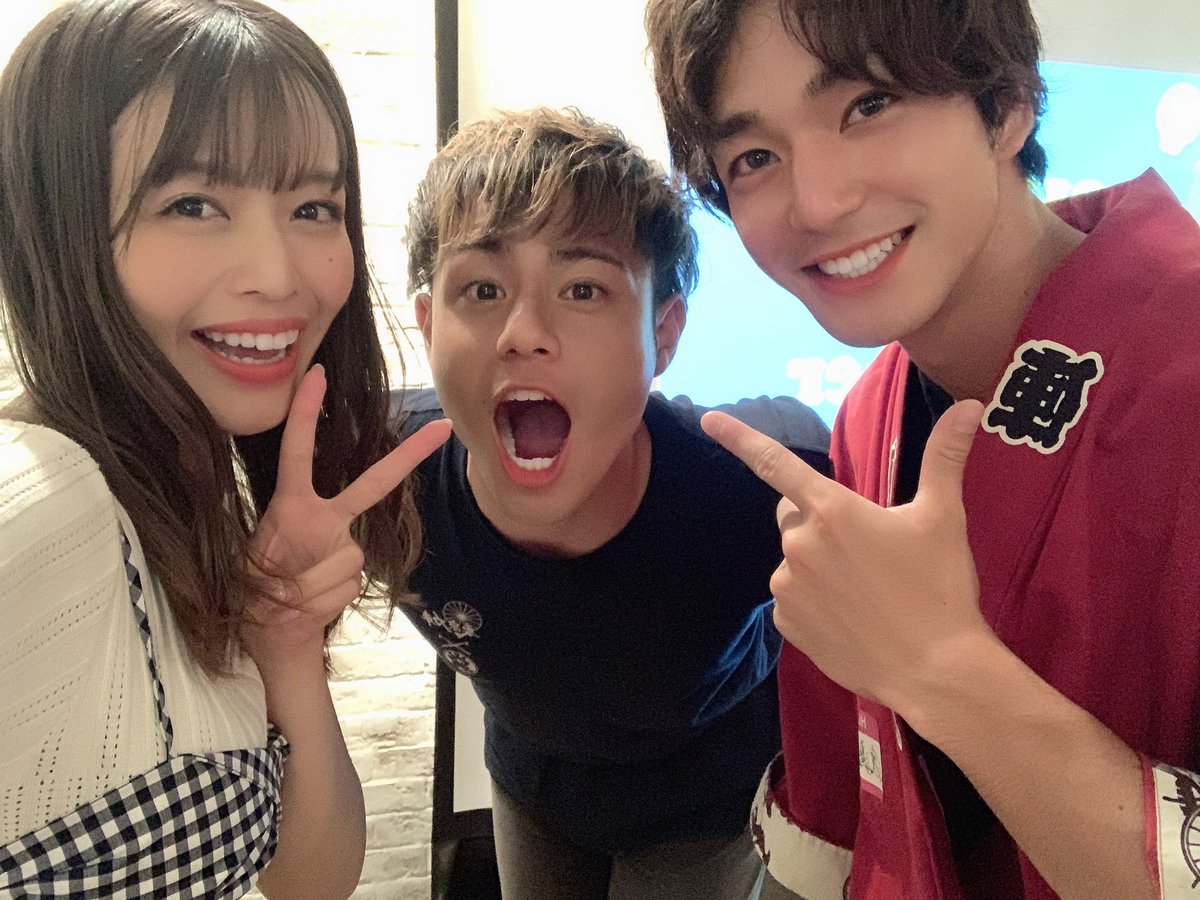 ゆめちん🎀 on X: C CHANNELのパーティーにて⭐️ 久々のウェディングとぜおくん😊 また一緒にお仕事できますように💘  明日もライブ頑張って❣️また観にいきまーす🌈 #あいのり #CCHANNELgp #東京力車 t.coA09HQoNZ85  X