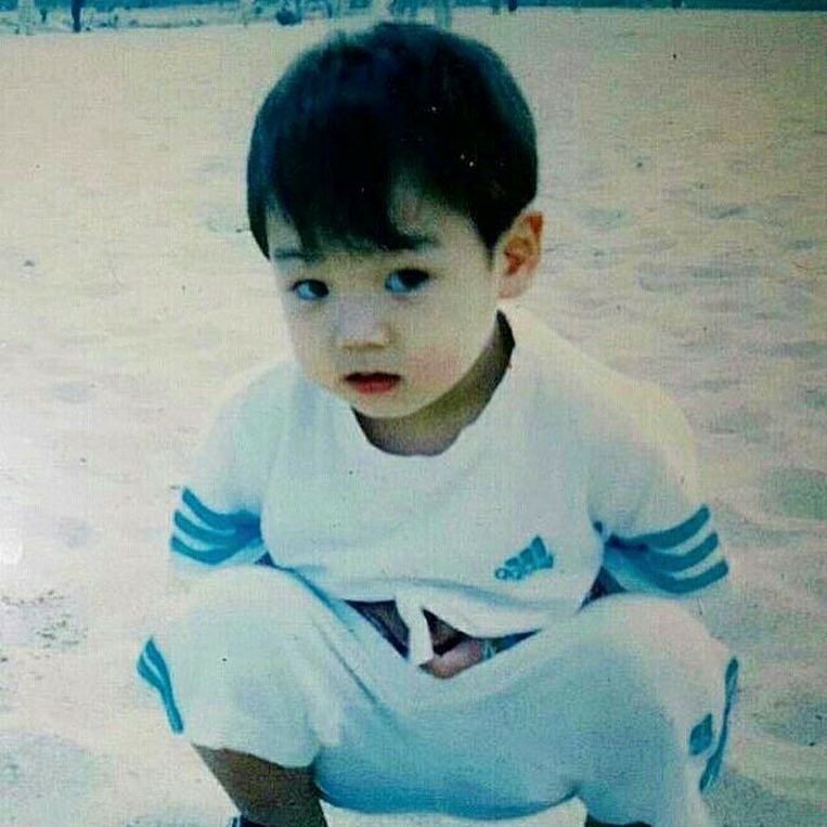 1997:                                  2019:
army'nin                            army'nin
gördüğü                            gördüğü
jungkook                          jungkook