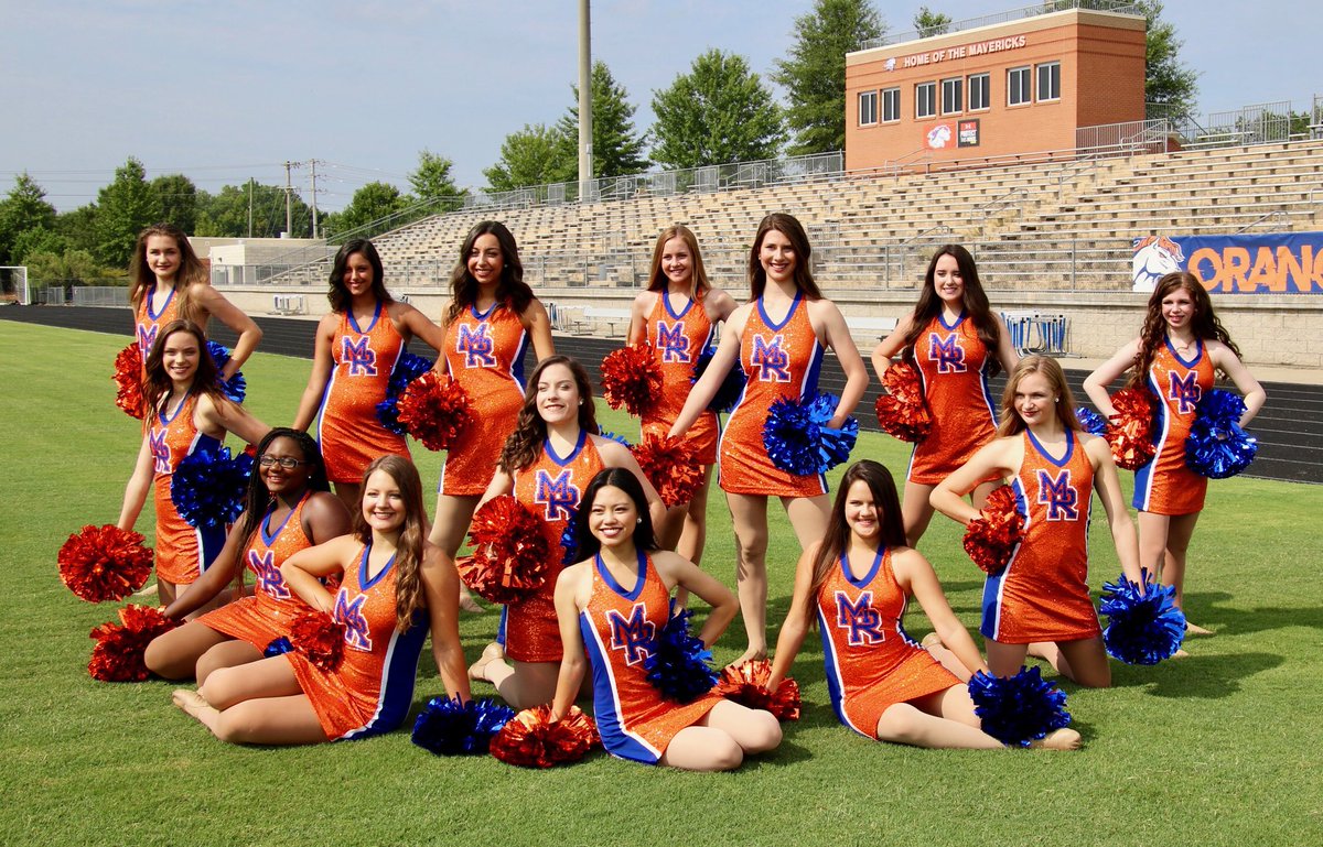 MRmavsdance's tweet photo. That victory Saturday feeling! We had a blast at our first home game &amp; loved seeing the stands packed with ORANGE!! 🧡🏈🧡 @MavAthletics https://t.co/jYfx3E4vH9