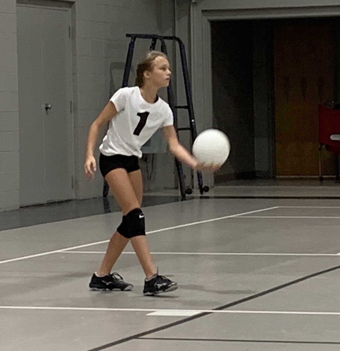 Erica Smith tweet media