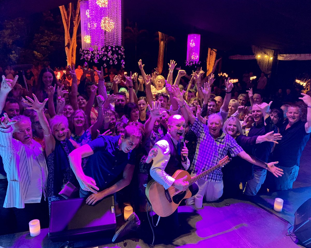 TonyGeorgeEnt's tweet photo. Another fun filled, crazy party crowd tonight. We loved every minute of this audiences energy at the wonderful Flames of the Forest 👍😃
#tonygeorgeentertainment
#flamesoftheforest
#eventsportdouglas
#ilovemyjob https://t.co/hqsqVyJCFL