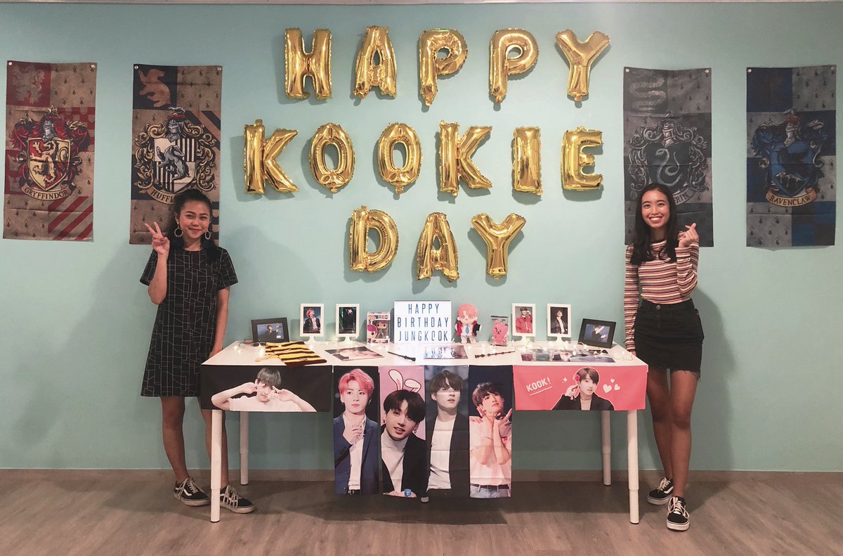 glossshooky's tweet photo. the highlight of today was reconnecting with my friend after years??? i’m so happy that we’re both doing well in life! 

crazy to think that bts would be the reason we would reconnect again? had so much fun catching up with you, thank you for today! @PLATFORM901 #platform901 https://t.co/ylj8NUGEAB