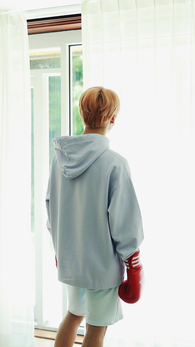 NingMosa's tweet photo. Happy Birthday our Golden Maknae, Jeon Jungkook @BTS_twt
#HappyBirthdayJungkook
#HappyJungkookDay
#GoldenJungkookDay
#AlwaysWithYouJungkook
#AlwaysBeHappyJK
#BrightestStarJK
#1stSeptemberMiracle
#정무행알 
#정국아생일축하해 https://t.co/hywXwL4w5s