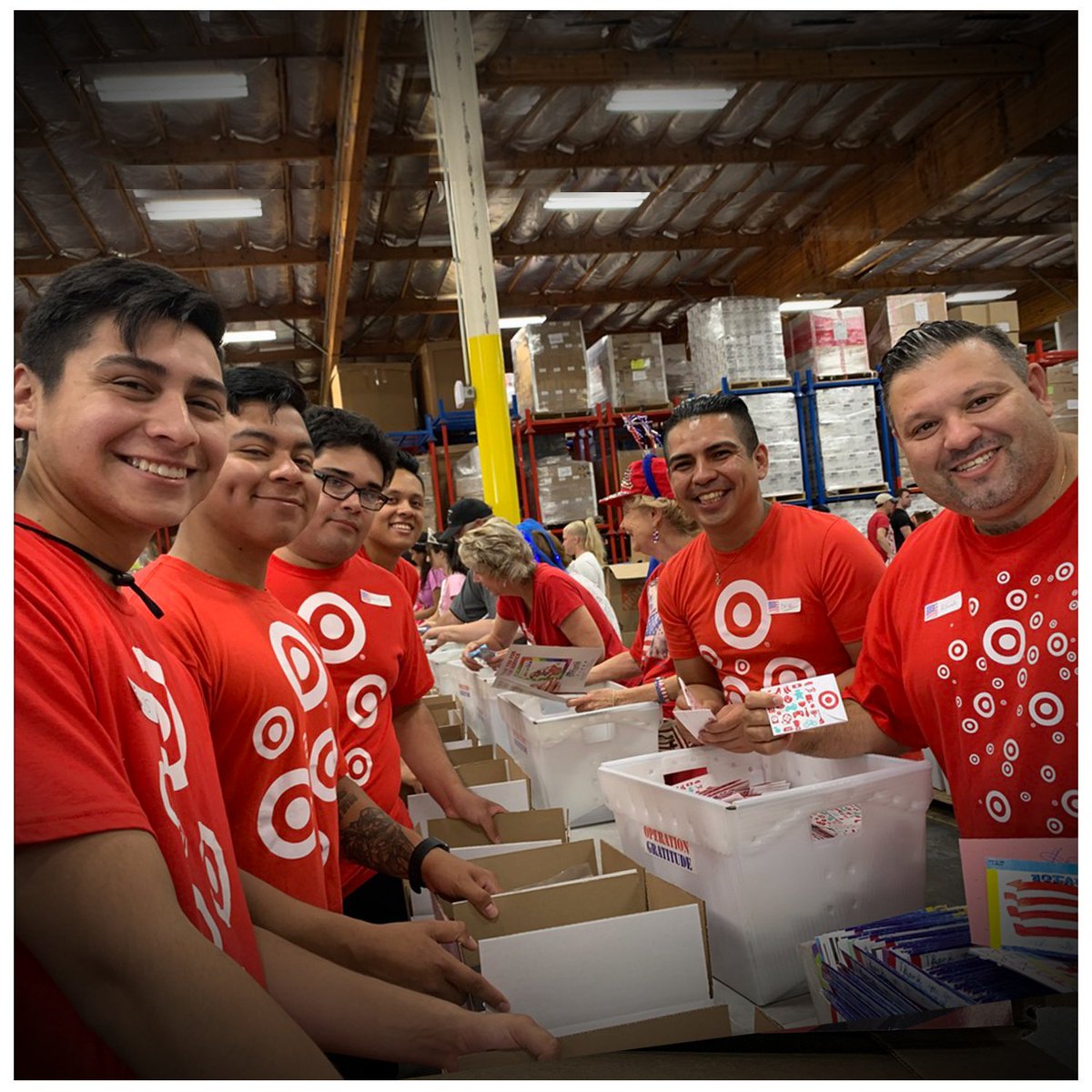 OpGratitude's tweet photo. Shout out to our friends at @Target for their generous donation of gift cards, as well as the SoCal Target employees who came out to make #CarePackages for Honor Flight Veterans! Target will also be at our #AssemblyDay next week in NYC!

#SpotlightSaturday #MakeEveryMinuteCount https://t.co/x5el8aA0M9