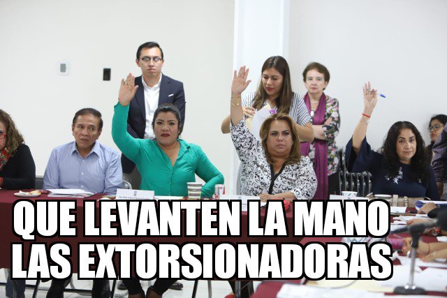 Tureata1's tweet photo. ¡Hola amiguis! cómo ven a las doñas. Este es el apodo que se han ganado en todos lados. Dicen que ya no las aguantan. Lo bueno que es la legislatura de la paridad, cof cof @impepac @TEEMorelos https://t.co/pOVq0gwKtC
