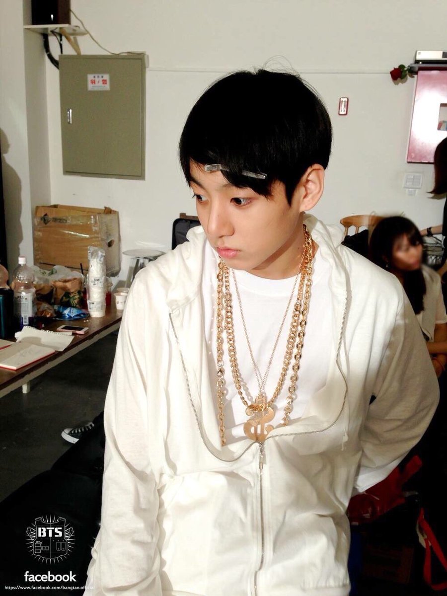 JEONJKKIE97's tweet photo. @BTS_twt อายุ23แล้ว แต่ฟีลยังเหมือนอายุ15อยู่เลย https://t.co/lFeN34aPw8