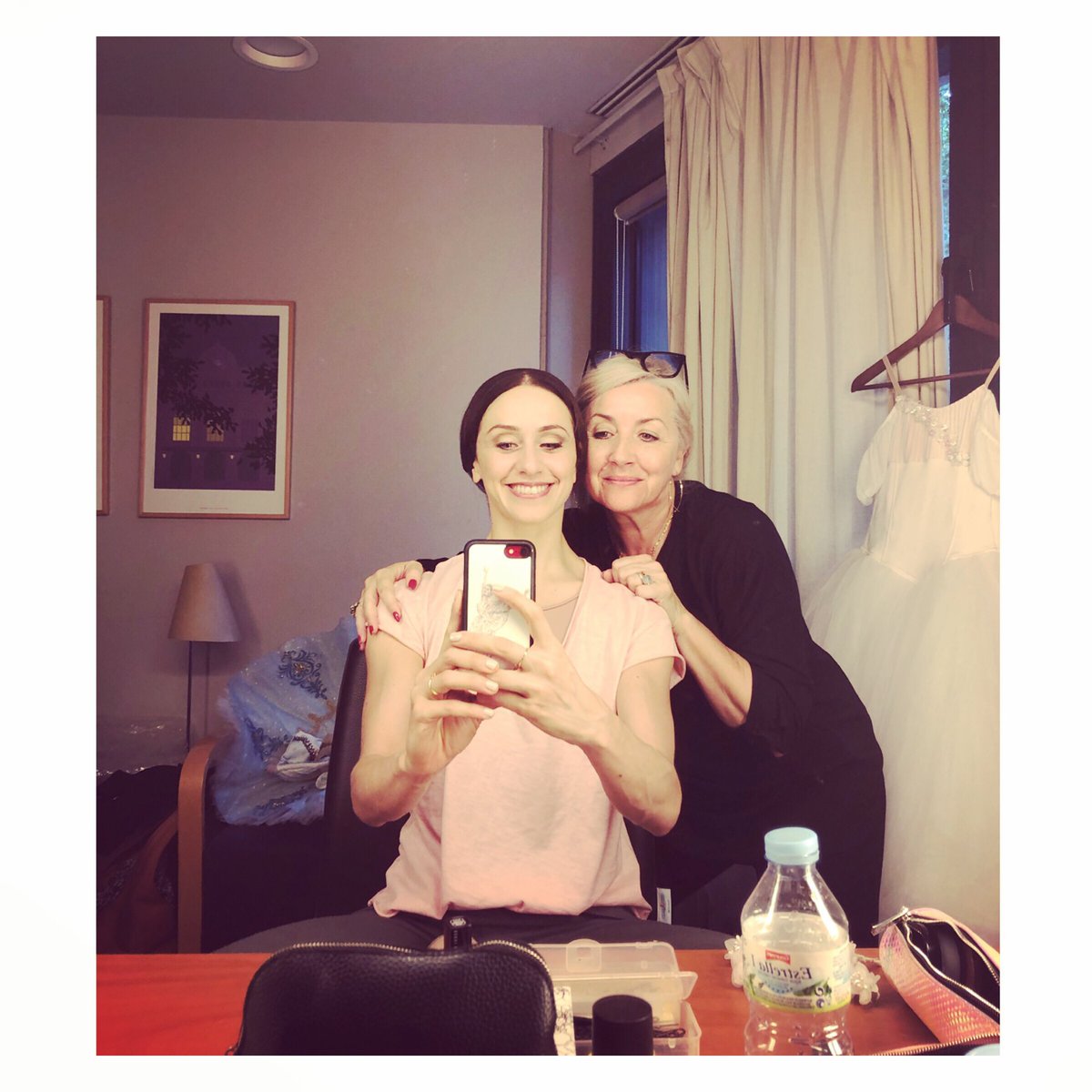 How special it has been to have this wonderful woman @SamiraMSaidi helping me in rehearsals&amp;today also she helped me with my hair style to become Giselle for the <a href="/IBStage_BCN/">Ibstage</a> galas and even more special to share the love we both feel for this masterpiece Giselle <a href="/TheRoyalBallet/">The Royal Ballet</a>