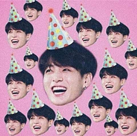 SMN86388657's tweet photo. #HappyBirthdayJungkook 
@BTS_twt https://t.co/FbKQOa08PG
