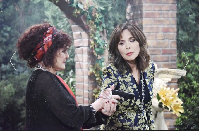 EDTxwJRXoAIyESE?format=jpg&name=small