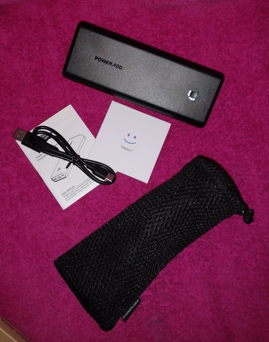 MaeGameuZe's tweet image. Réception du jour 
Batterie externe 20000 Mah

#RankBoosterReview #Sponsored #POWERADD