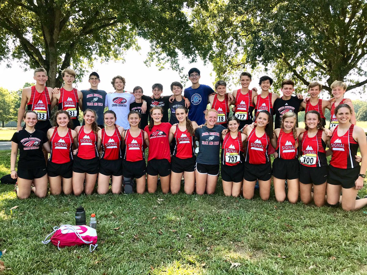 CoachCarp84's tweet photo. XC season is here and the #SMXC team is off to a good start! Our girls team finished 9 out of 16 teams and boys 12 out of 22. There were lots of great performances and PRs today, but the standout was 8th grader Joshua Pote winning the JV race with a time of 18:32! #SMMHSsoars https://t.co/pFYJSHDgtj