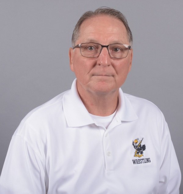 NWHOF's tweet image. Congrats to Doug Moore, Lifetime Service award from our @NWHOF_KS Chapter in 2008, on being named assistant wrestling coach for @CCCCsports. @CCCCNews has more on Doug, who coached Concordia HS from 1981-2014, including state titles in 1988 and 1995, -&amp;gt; bit.ly/2PaBejq