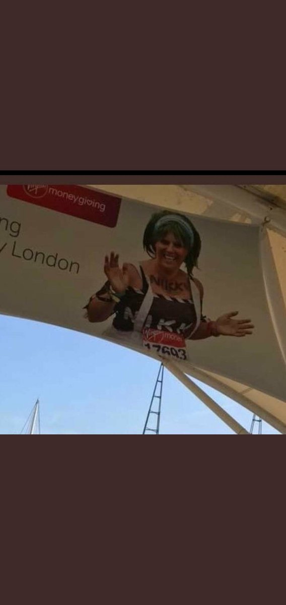 NikkiRunsUK's tweet photo. @BlondeLilmo @KleeWOOHaWain @dbmaxevents Awesome, this was my claim to fame. On the banner at the London marathon expo 2018 @LondonMarathon #expo2018 #claimtofame https://t.co/EDo4qI6qV3