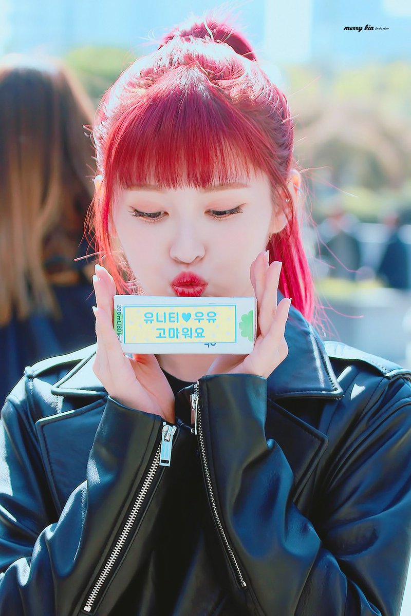merrybin0713's tweet photo. Give you my heart,,
Give you my part,,
세상을 다 주고 싶어,,
My baby 내 마지막 Love,, ✨

#다이아 #DIA #예빈 #백예빈
@dia_official https://t.co/yIOfLbkBAh