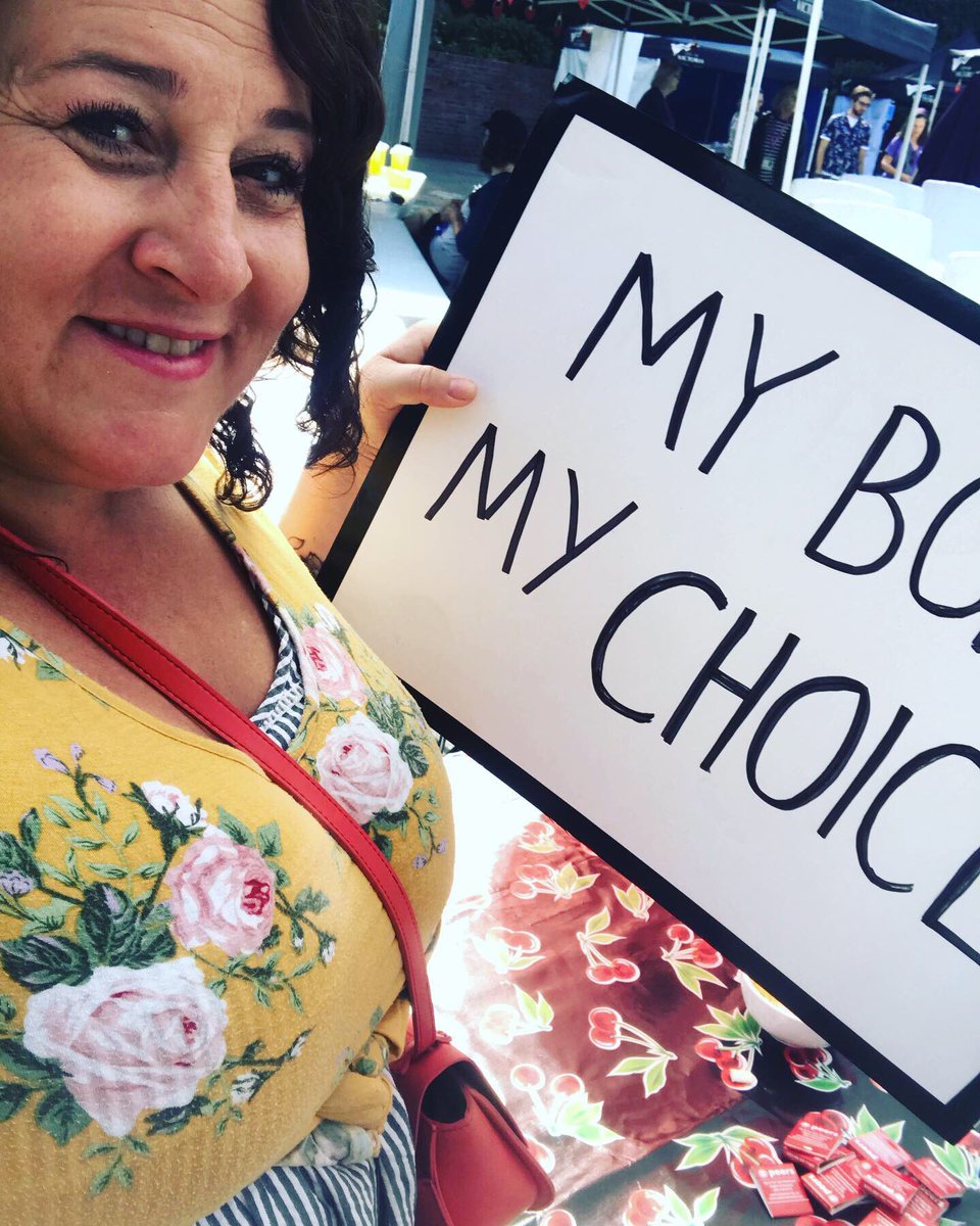 TellMia's tweet photo. Spending the afternoon in centennial square #IOAD19 #safersupplies #fightthestigma #peersvictoria https://t.co/nokaXVmLcn
