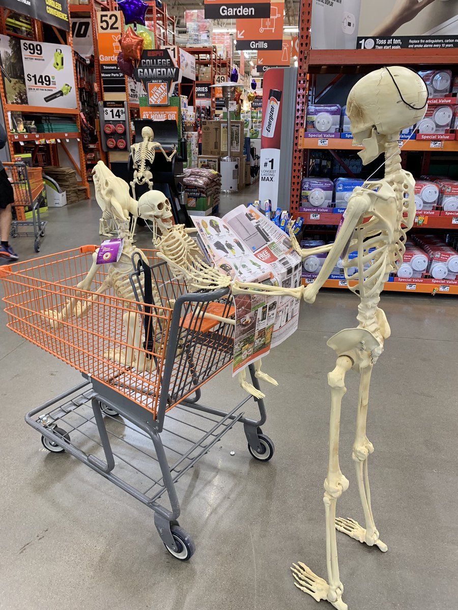 🎃👻Checking out Labor Day sale!!! #531🎃👻💀<a href="/tavares_gabe/">TavaresGabe</a>