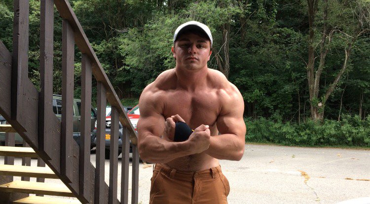 jamielift's tweet photo. A loser like you should be paying a hot powerful master like me #cashmaster #alphamale #humanatm #cashpig #cashslave #paypig #paypigs #cashpigs #blackmail #teamviewer #dominant #financialdomination #walletrape #walletrinse #tribute #worship #finsub #mindfuck #findom #footworship https://t.co/K9nvDD70nd