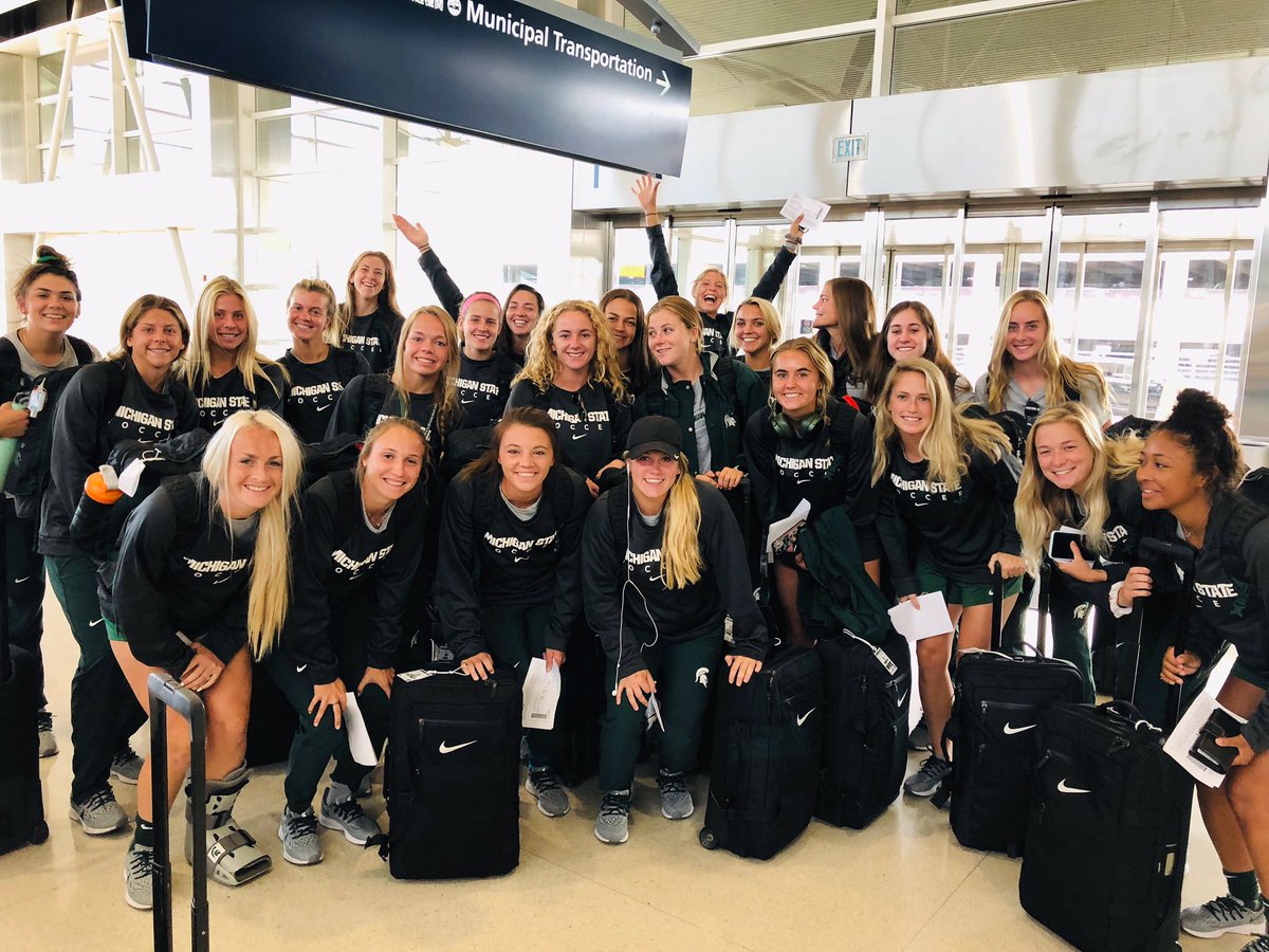 MSU_wsoccer's tweet photo. We’re off to Boston for our first road trip of the season!!! #GoGreen ⚽️ https://t.co/7rkKPey4Bz