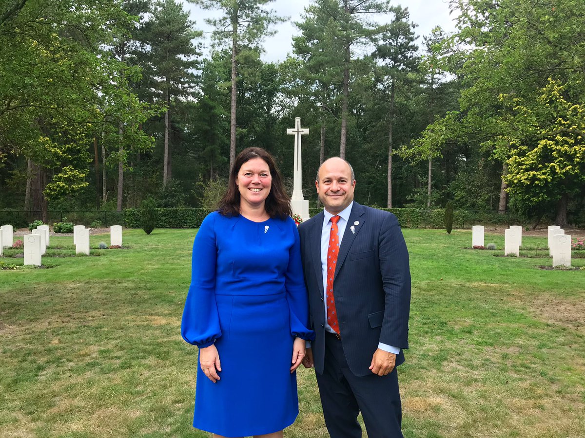 StewartRWheeler's tweet image. A great thing about my work travels as Chief of Protocol is getting the chance to meet and work together with brilliant, fun counterparts like @PMGrotenhuis , Dir of Protocol for the Netherlands. Thanks for great collaboration and a wonderful visit! Dank je vel! #protocolmatters