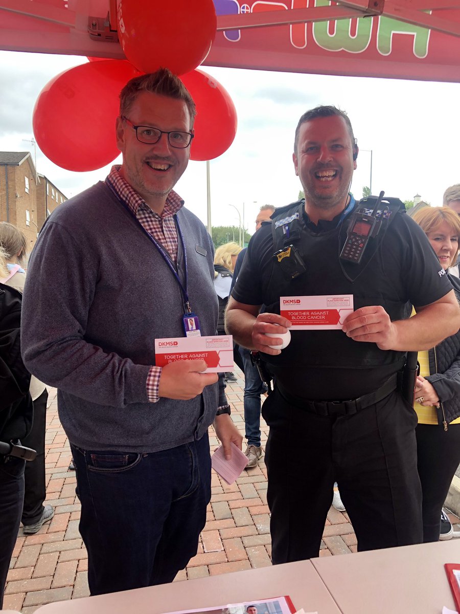 wmasLisaOR's tweet photo. @BromsgroveCops signing up and supporting @FinnTheFabulou1 and @DKMS_uk didn’t get photos of you all but thank you 🙏🏻 you guys are just brilliant 🙌 #community #team #police #stemcelldonor #dkmsuk #communityspirit #bromsgrove https://t.co/mcn7YukyIM
