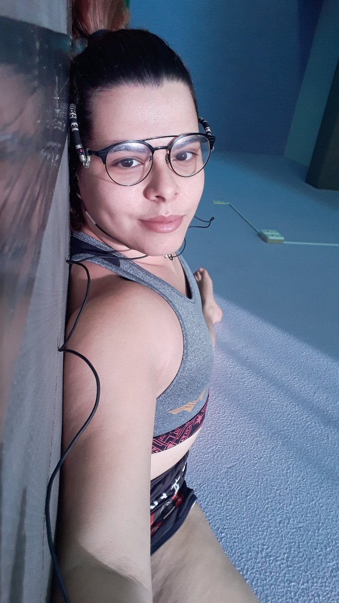 LightningMih's tweet photo. Pq sábado tb é dia ☆

#model #actress #atriz #plussizemodel #plussize #loveyourbody #positivevibes #theatre #artista #actresslife #vidadeatriz #vidanoteatro  #vidadeartista #goodvibes #goodfeelings #likeforlikes #like4likes #followtrick #fotografer #fotografia #tweets #tweet https://t.co/Nl0xPyCqdN