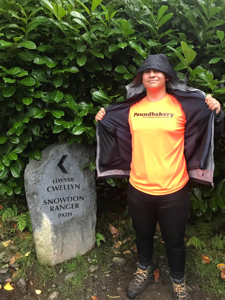 jberrybrass's tweet photo. Thankyou to everyone who sponsored me for my Snowdon climb (especially poundbakery). Reached summit in 3 hours after fighting against the 50 mile an hour winds and horizontal rain. So today poundbakery sausage roll would have had been the highest sausage in the UK @Poundbakery https://t.co/uzgCr8vOAe