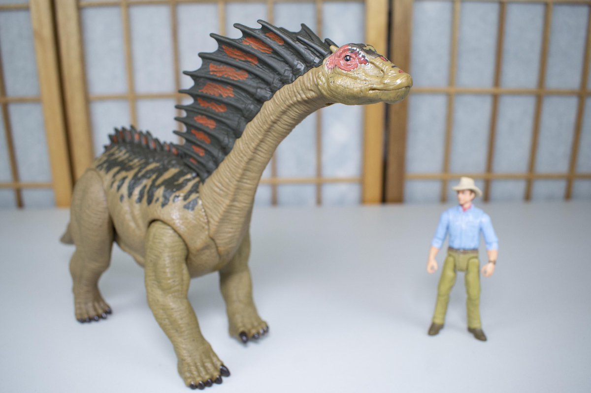 jurassic world dino rivals amargasaurus