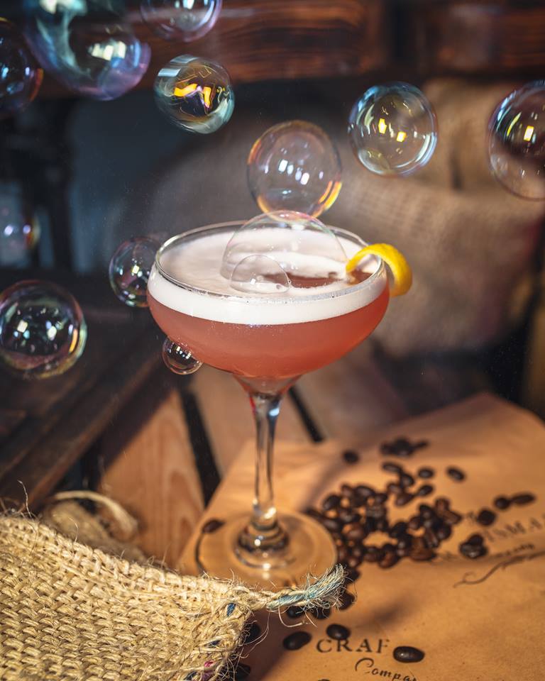 Treat yo'self 🍸🤤#bubblemartini #saturdaynight #cocktails