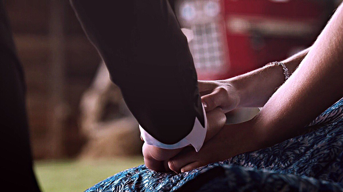 ofsteroline's tweet photo. i need your hand on mine... https://t.co/JVAAsv9PbO