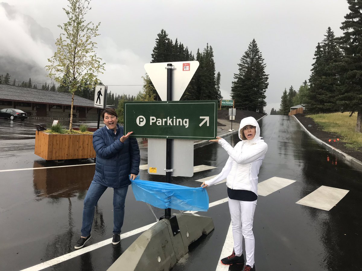 eco_hub's tweet photo. Today is the day! We are thrilled to announce the opening of the new 500-stall intercept parking lot at the Banff Train Station. #banff #moreparking #banffecotransithub #longweekendvibes https://t.co/yCq35b0Ny6