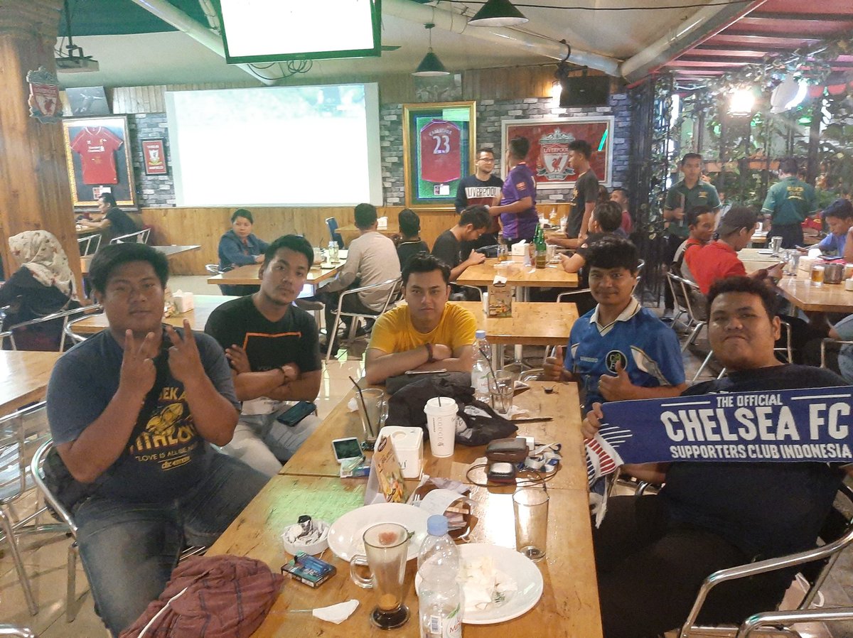 CISCmedan06's tweet photo. Mauliate yg udh hadir nobar malam ini. Sampai ketemu di nobar berikutnya !!!!
#ThisIsCISC #CISCMDN https://t.co/C24OzaGYyw