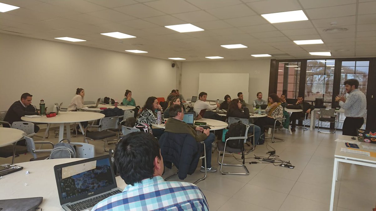 3ddavid's tweet photo. Ayer estuvimos compartiendo conocimiento en el curso de Ciberseguridad en ambientes Cloud de la @UTECuy , muy linda experiencia y excelente grupo! #Ciberseguridad #CybersecurityCloud https://t.co/0FD9mG7sZL