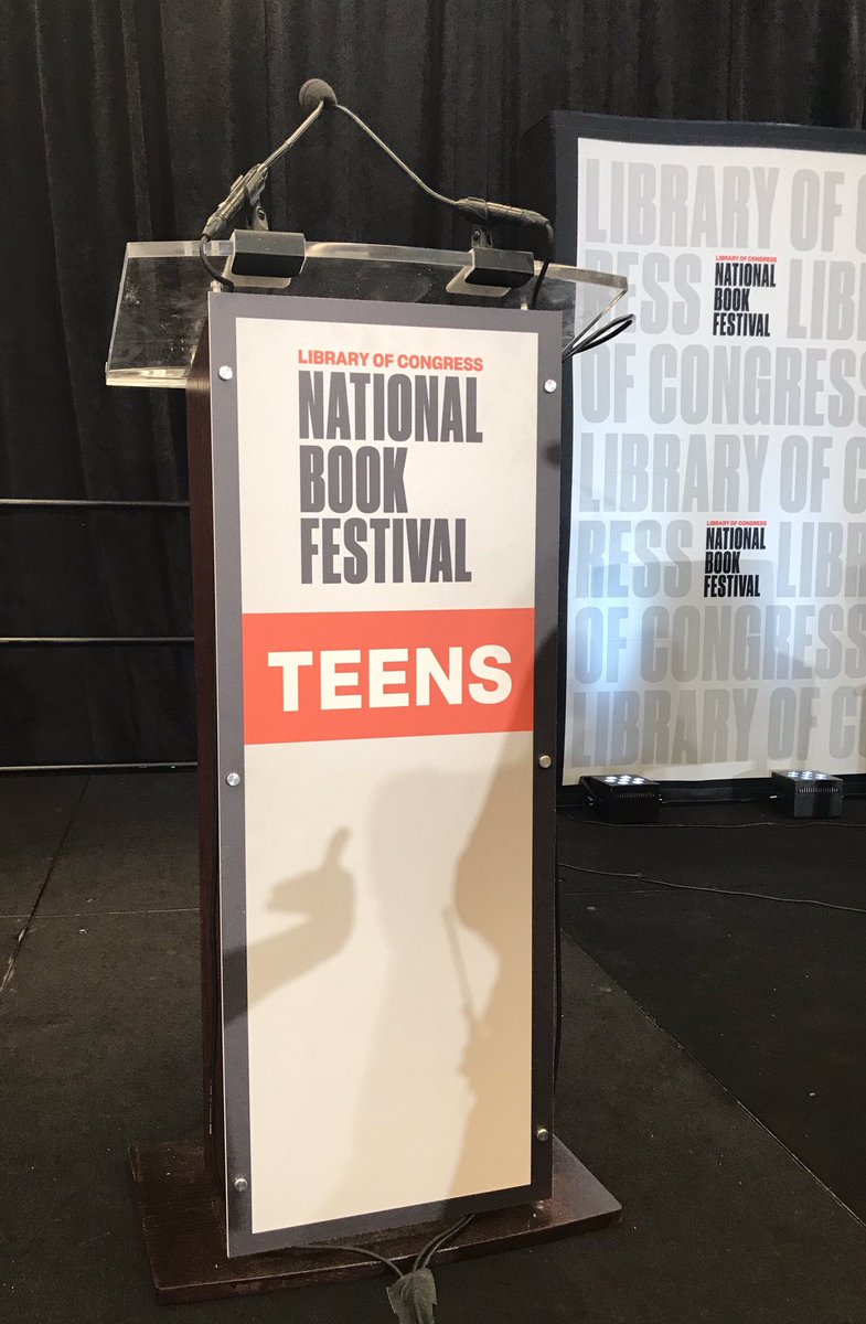 jen_lewi's tweet photo. Excited to be volunteering today with my teen @librarycongress #NatBookFest #teenstage https://t.co/mavL2LigbB
