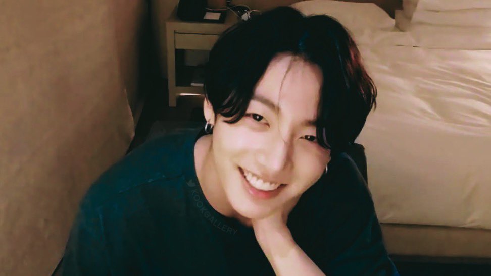 JK_Peru's tweet image. Feliz #GoldenJungkookDay 🥰 Denle mucho amor a Jungkook hoy y siempre♡ @BTS_twt #AlwaysWithYouJungkook

Proyectos
1. Green Project: 
2. 아기 Project: 
3. 꾹 Project: 
4. Uthopia Project: