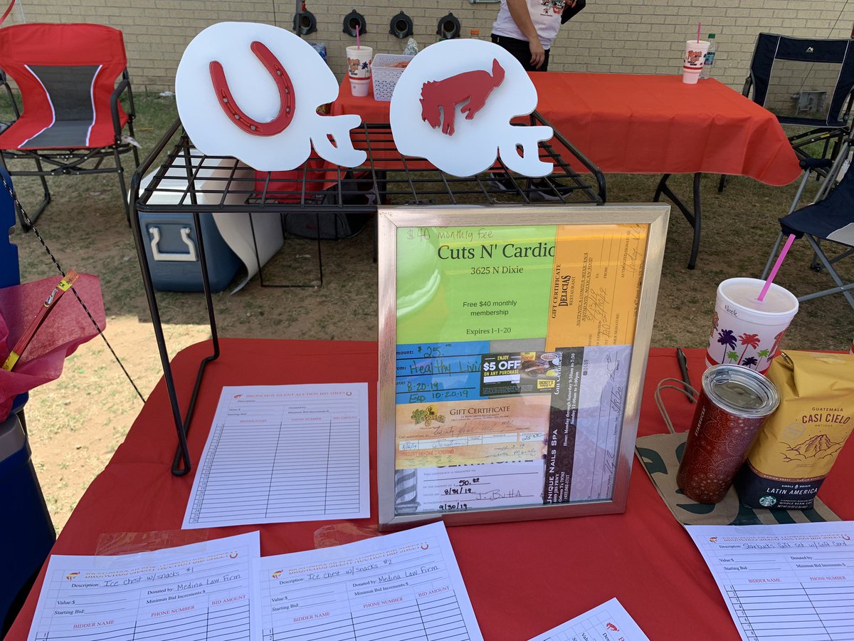 OHShistoryMCL's tweet photo. Silent Auction OHS @BigRedBronchos @OFOHOD63 https://t.co/GDFAxmul3G