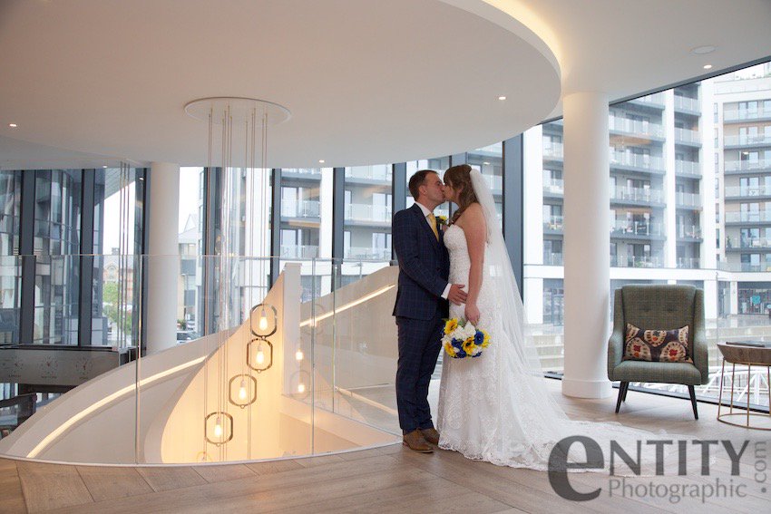 Entity Photographic tweet media