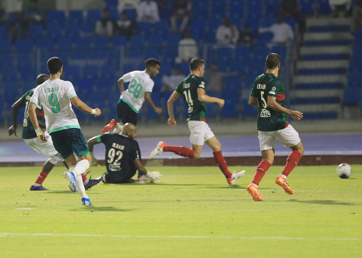 ReyadaLive's tweet photo. نهاية المباراة : 
#الأهلي يفوز على #الاتفاق بهدفين مقابل هدف في دوري الأمير محمد بن سلمان https://t.co/fMAe6wAPC6