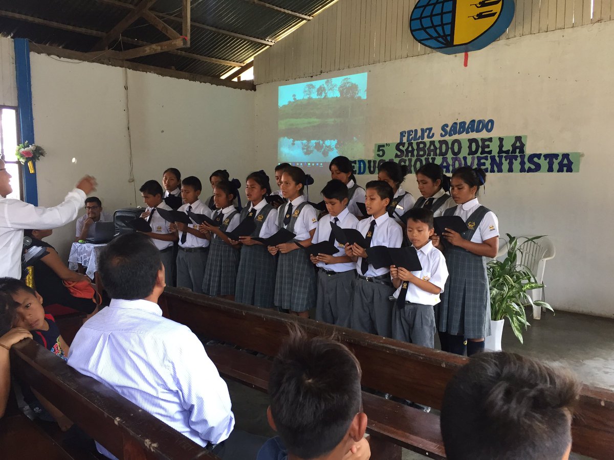 PrAbimaelHuaman's tweet photo. Educacion Adventista una iglesia que predica, enseña y prepara. #QuintoSabado #MasQueEnseñanza #AEAMOP @DerlyHuanca @keclimmarcelia2 @mcoaugarte @AdventistasMOP https://t.co/CTVCT3cIHG
