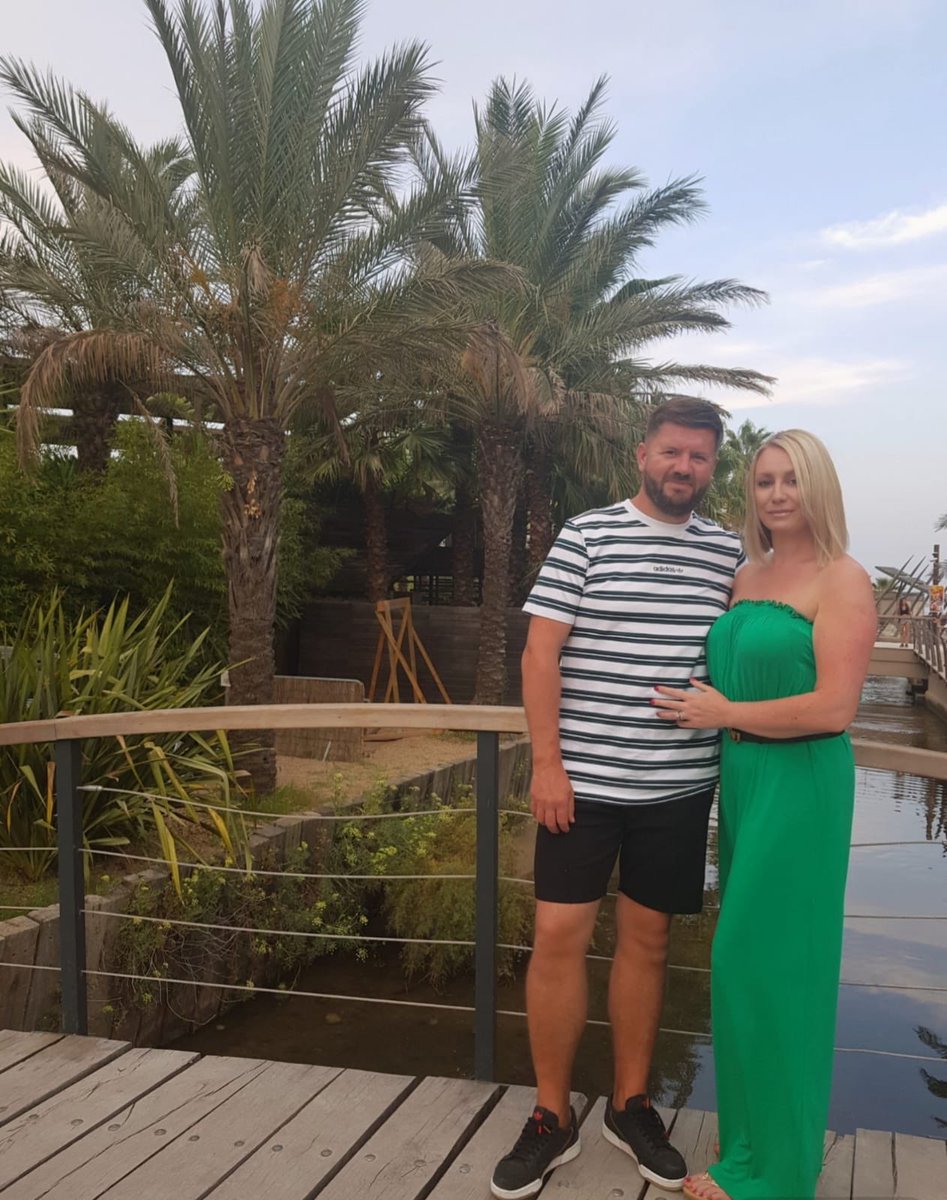 Enjoying the evening with the wife. Bonjour friends