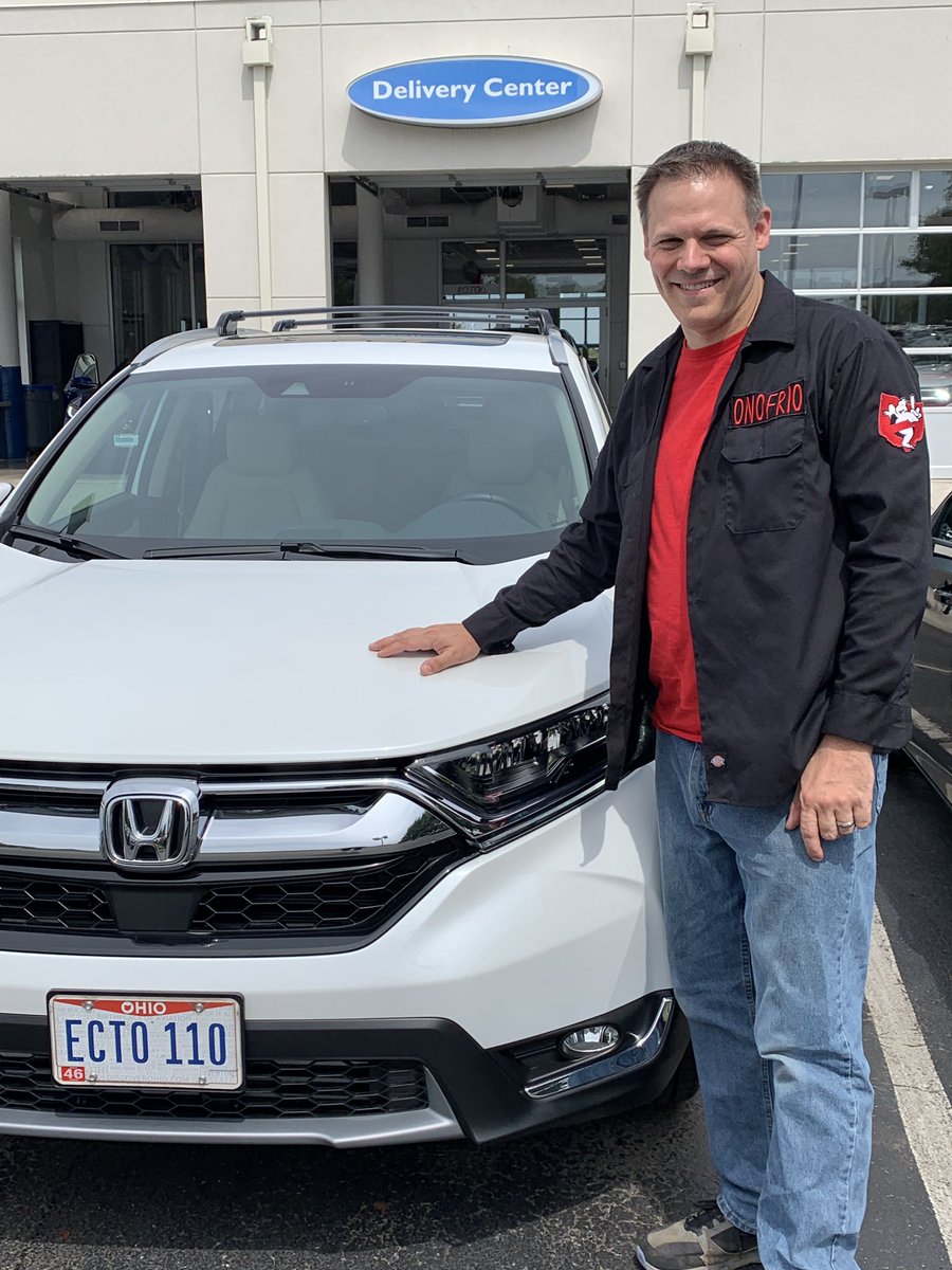 columbusgb's tweet photo. After a few years of wishing, our Ecto 110 has been upgraded. Time for a complete rebuild on the rack and body graphics on the 2019 CRV Touring trim package. 🚫👻 #GhostBusters #Ecto110 #ColumbusGB https://t.co/rQJZInBSto