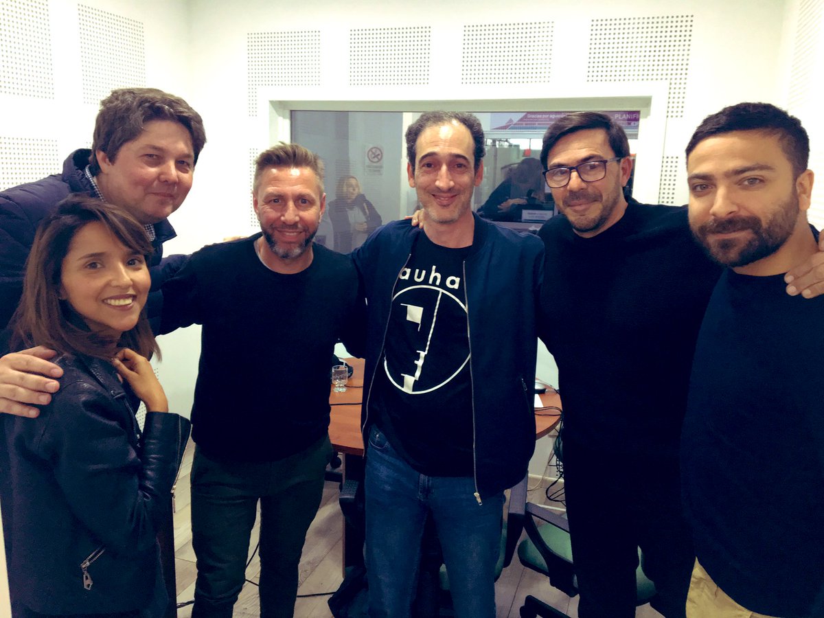 MGuouman's tweet image. Hoy arrancó #ConectaEstudio, la radio de la Secretaría de Extensión del #CBC de @UBAonline #UBA. Felicitaciones @camilovedia por este logro!