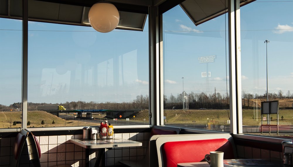 therevieux's tweet photo. A wonderful tour of the South as  seen through the windows of Waffle Houses, always reflecting the customer's view of life.
https://t.co/HUTKjaU0Wb  #wafflehouse #hashbrowns https://t.co/8Ic5jyN8pk