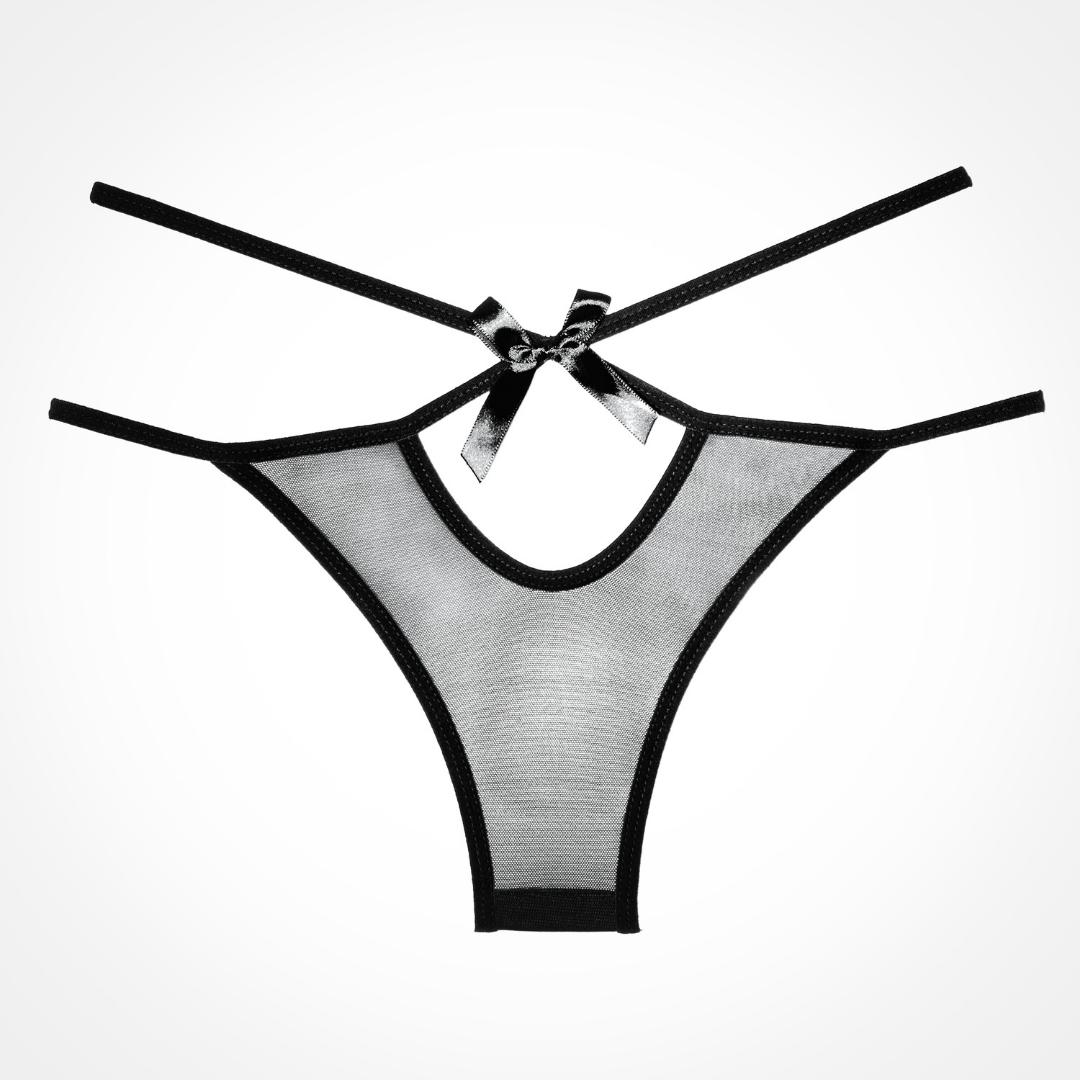 Trying to decide which panties to wear tonight...

adore.allurelingerie.com/shop/?filter_s…

#adorebyallure #allurelingerie #panties #saturdaynight #seduction