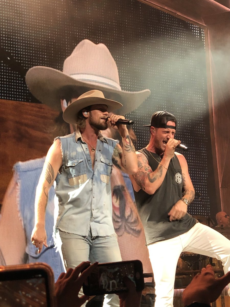 kendanell's tweet photo. Still a little salty I was so close to @MorganWallen and he didn’t pull me up on stage...  @jorrdanbell our Snapchat friends hate us but we love @FLAGALine , @DanAndShay #BESTCONCERT #EVER #PITBABY https://t.co/T7KNJCn6b9