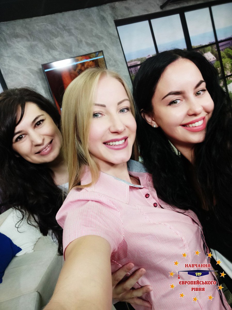 ProfessVostre's tweet photo. Сегодня у Учебного Центра "ВОСТРЕБОВАННЫЕ ПРОФЕССИИ" утро началось не с кофе, а с программы УтроLIVE. Отличный коллектив и дружная команда смогла в мельчайших подробностях рассказать о предстоящем мероприятии "Как выучить УКРАИНСКИЙ за час". Приходи! https://t.co/mqfBSAxjWw