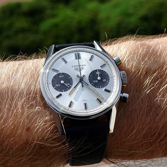 mikaruottinen's tweet photo. It is panda time 🐼 #heuer #tagheuer #heuervintage #vintageheuer #heuercarrera #vintageheuercarrera #carrera #vintagewatch #watchporn #7753 #7753SN #grailwatch #qualitycomesfirst #itisallaboutquality #vintagechrono #vintagechronograph #chronograph #pandawatch https://t.co/dbwlCYMmhy