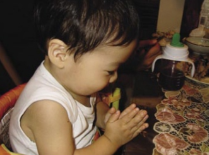 LesProctor's tweet photo. The shape of prayer
"When praying with the palms together, the people were filled with spiritual feelings."
#PurePositiveEnergy https://t.co/qdTsz2I3xc