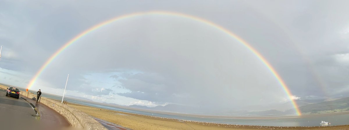 Great way to end the 30 day active challenge with a double rainbow #weactivechallenge #AHPsactive @whhorthoot @WHHNhs #worththewait