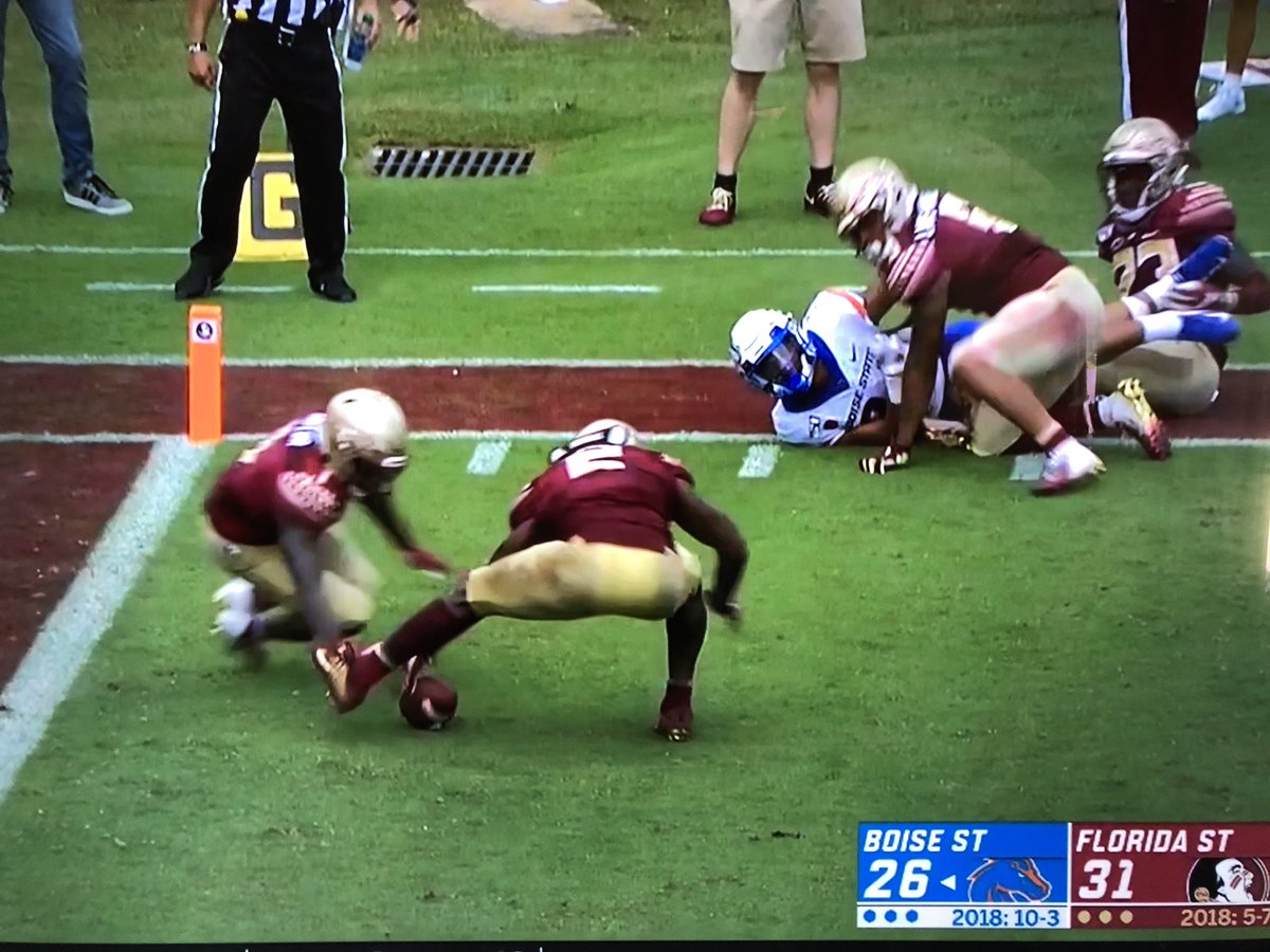 timringTV's tweet photo. Boise St. fumbles while driving for the go ahead touchdown. If Florida St. loses this game, remember the fact that Boise actually ended up recovering this fumble. #fallonit https://t.co/WPQI3ut6cb
